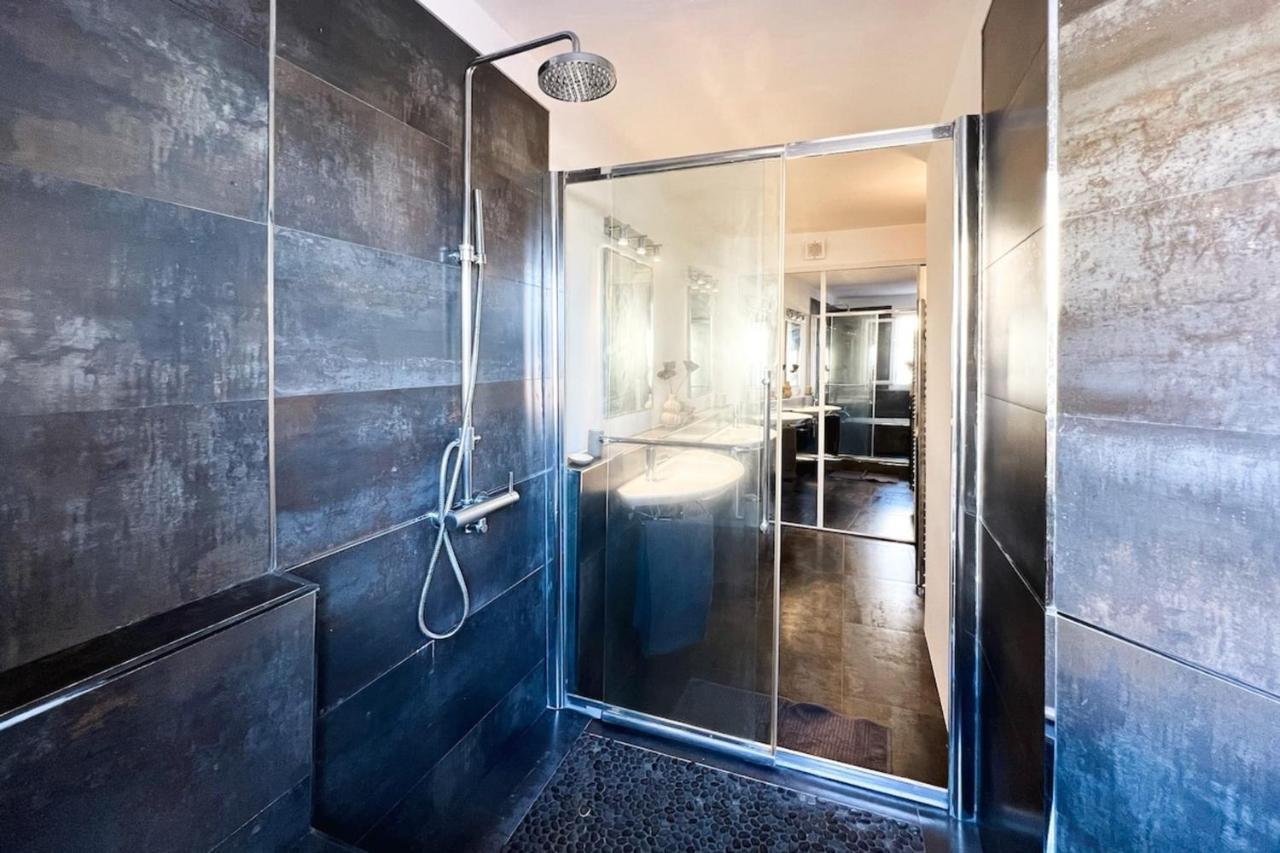 Grand Apt Au Coeur D'Ajaccio - Ac & 5Min Plage Apartment ภายนอก รูปภาพ